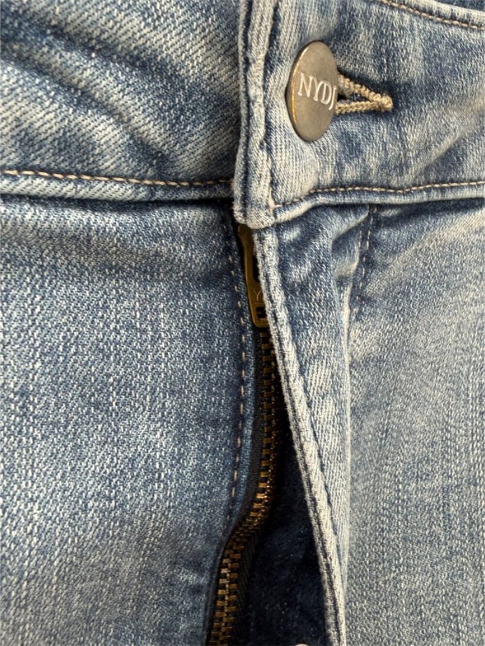 NYDJ Marilyn Straight Jeans in Haley 12 - Picture 3 of 14